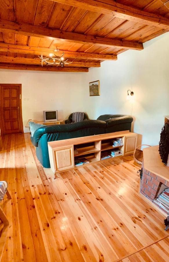 Henrietta Vendeghaz Apartment Domoszlo ภายนอก รูปภาพ
