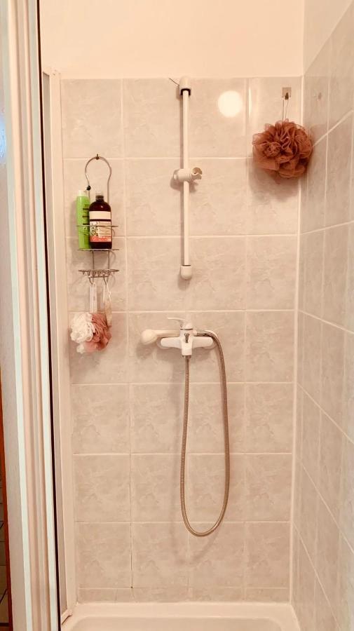 Henrietta Vendeghaz Apartment Domoszlo ภายนอก รูปภาพ