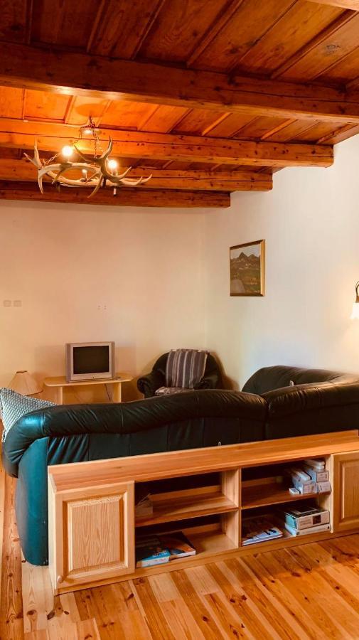 Henrietta Vendeghaz Apartment Domoszlo ภายนอก รูปภาพ