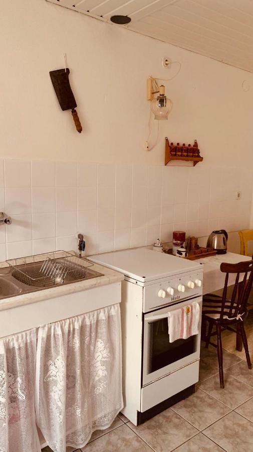 Henrietta Vendeghaz Apartment Domoszlo ภายนอก รูปภาพ